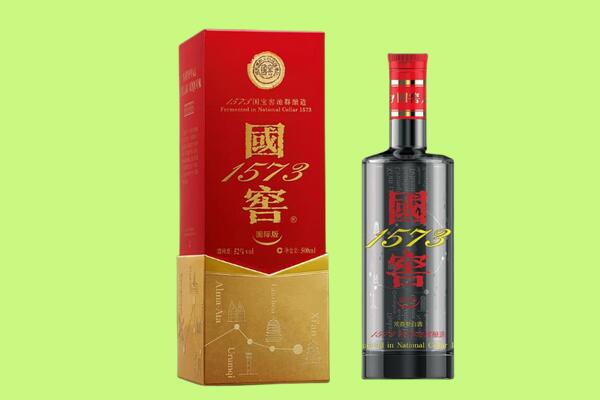 濮阳回收国窖1573.jpg